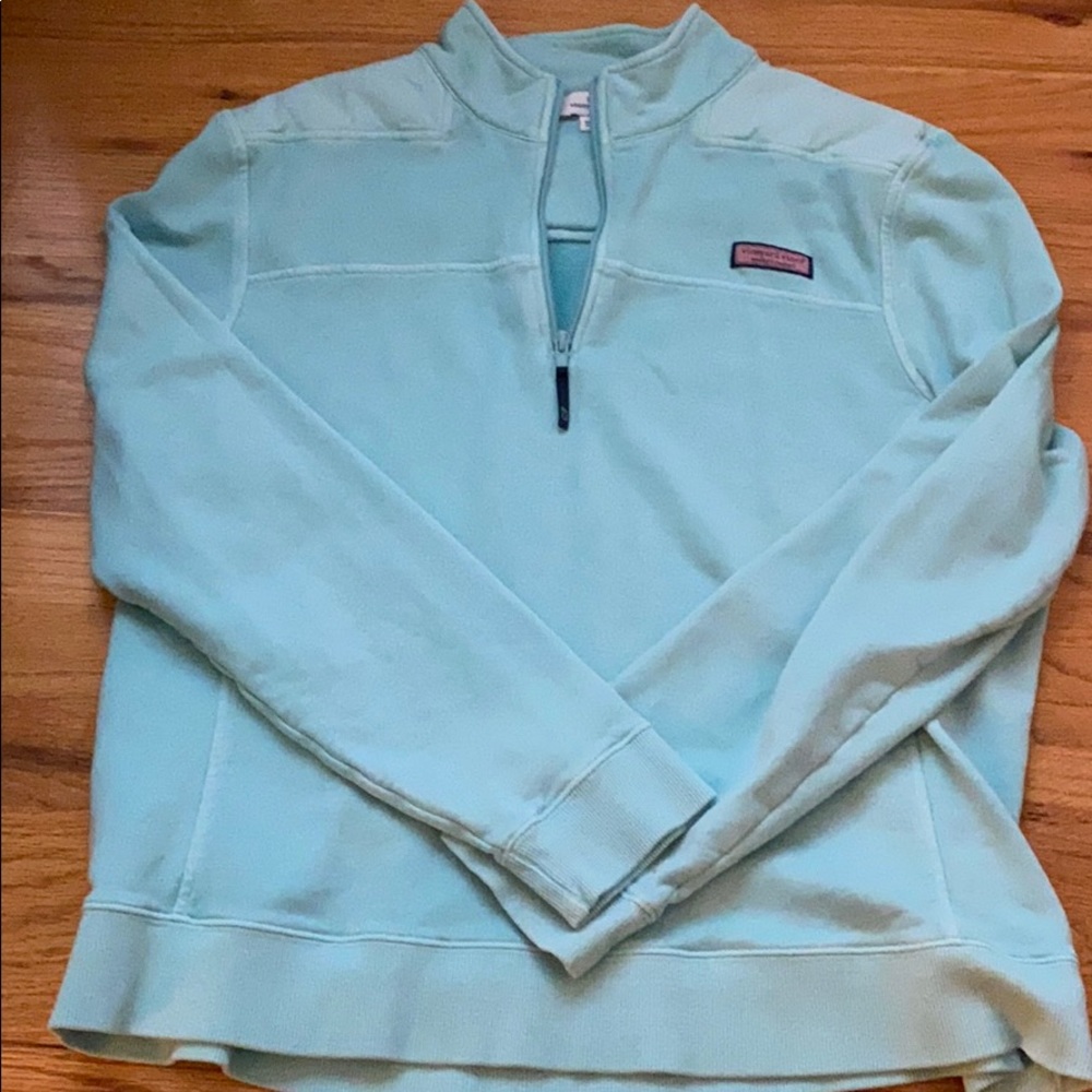 XL vineyard Vines quarter zip
